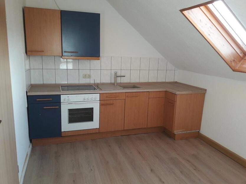Wilkau-Haßlau, Single- Studenten- Monteur-Wohnung II. OG links