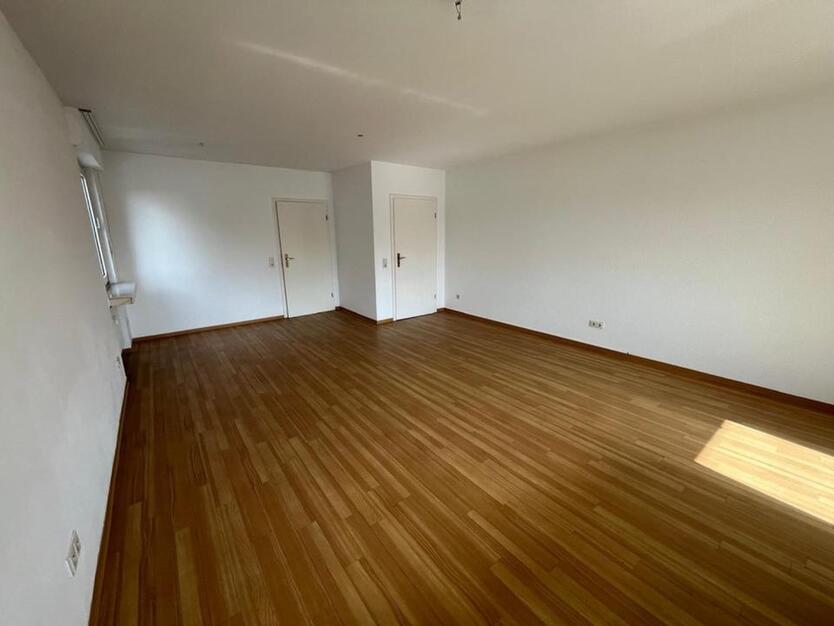 Schöne, großzügige Wohnung in Mantinghausen