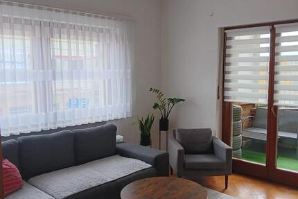 Gemütliche 3-Zimmer-Wohnung mit überdachter Terrasse und moderner Ausstattung 3 zimmer