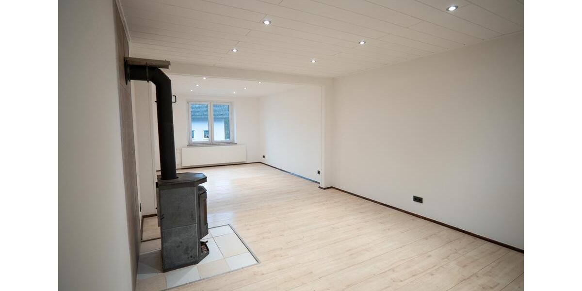 Erdgeschoßwohnung Beckingen - 2.5 Zimmer, 105 m&sup2;, 800&euro; | Angebot:23992354