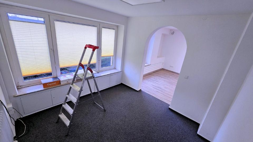 Gewerbeobjekt Steinhagen - 1.200&euro; | Angebot:25439685