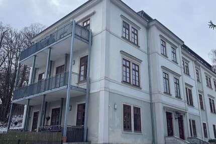 Wohnung zum Mieten in Radebeul 1.995 € 157.45 m² 5 zimmer