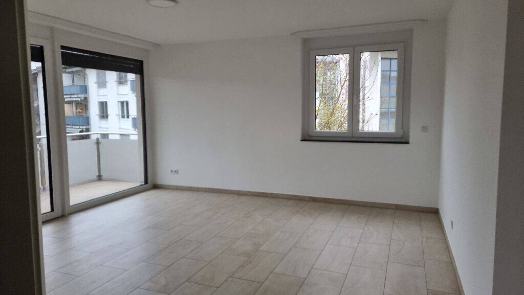 Etagenwohnung Jestetten - 3 Zimmer, 91 m&sup2;, 1.050&euro; | Angebot:26052994
