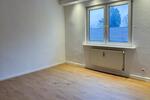 Etagenwohnung Radevormwald - 4 Zimmer, 110 m&sup2;, 800&euro; | Angebot:24506939