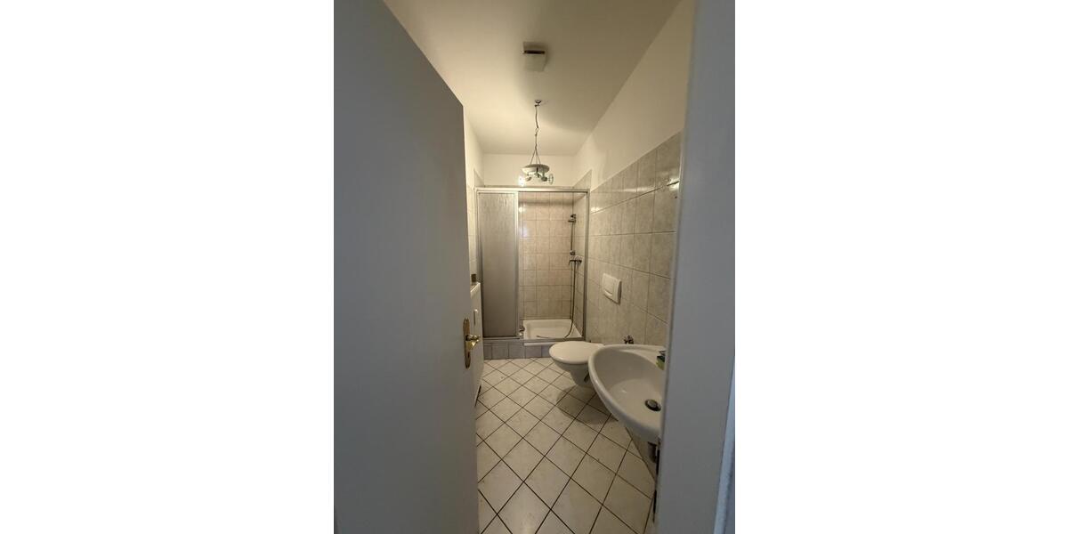 Etagenwohnung Nordhausen - 2 Zimmer, 48 m&sup2;, 350&euro; | Angebot:26366934