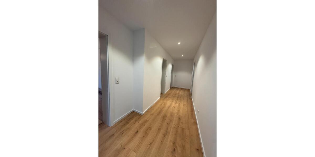 Erdgeschoßwohnung Faßberg - 4 Zimmer, 120 m&sup2;, 1.200&euro; | Angebot:24466650