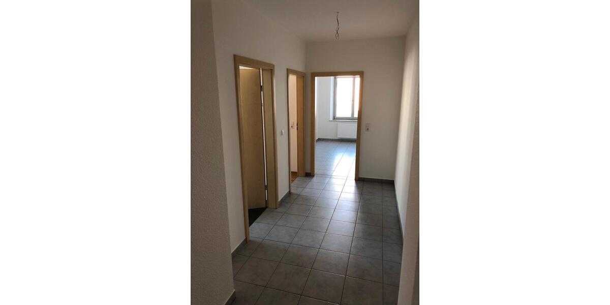 Hochparterre Großenhain - 2 Zimmer, 68 m&sup2;, 510&euro; | Angebot:26499144