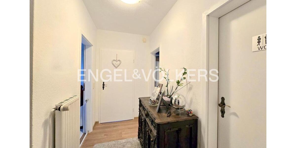 Reihenhaus Schortens - 4 Zimmer, 99 m&sup2;, 1.100&euro; | Angebot:25803747