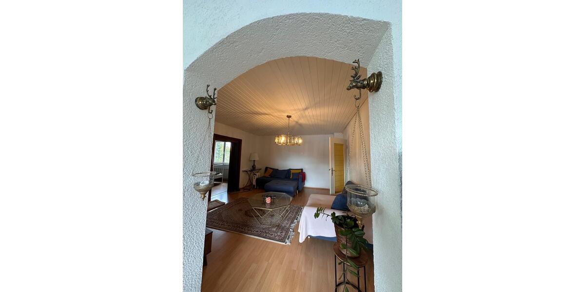 Etagenwohnung Braunfels - 4 Zimmer, 92 m&sup2;, 900&euro; | Angebot:26611211