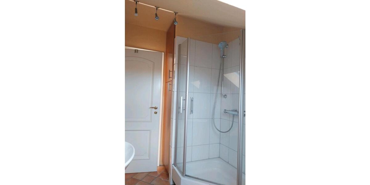 Dachgeschoßwohnung Michelstadt - 2 Zimmer, 80 m&sup2;, 800&euro; | Angebot:26692215