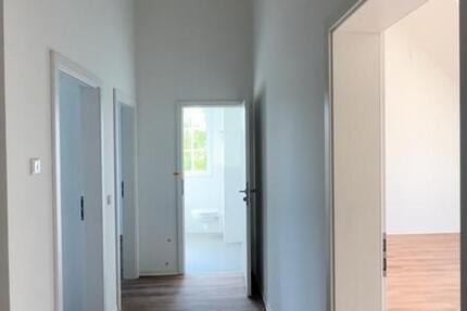 Wohnung Freital - 4 Zimmer, 91 m&sup2;, 1.420&euro; | Angebot:26086293