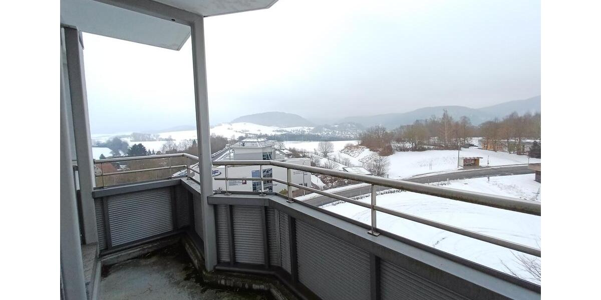 Etagenwohnung Schmalkalden - 3 Zimmer, 64 m&sup2;, 352&euro; | Angebot:24795803