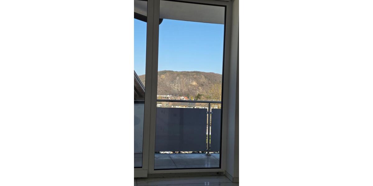 Etagenwohnung Remagen - 3 Zimmer, 88 m&sup2;, 1.250&euro; | Angebot:25368477