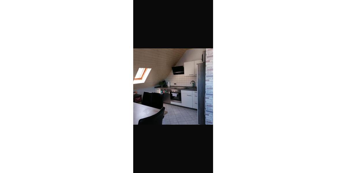 Dachgeschoßwohnung Betzdorf - 3 Zimmer, 90 m&sup2;, 700&euro; | Angebot:26600170