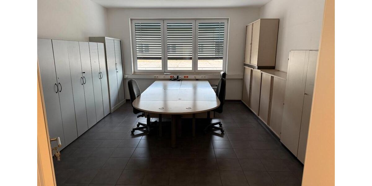 Einfamilienhaus Wettin-Löbejün Löbejün - 9 Zimmer, 290 m&sup2;, 9&euro; | Angebot:26692373