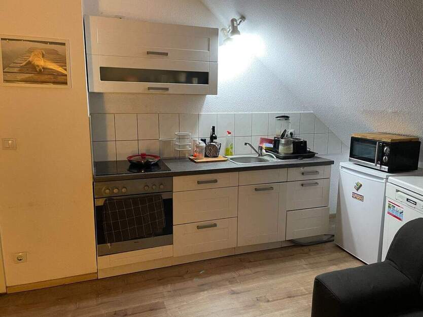 Sonniges DG in Wassernähe! 2 zimmer