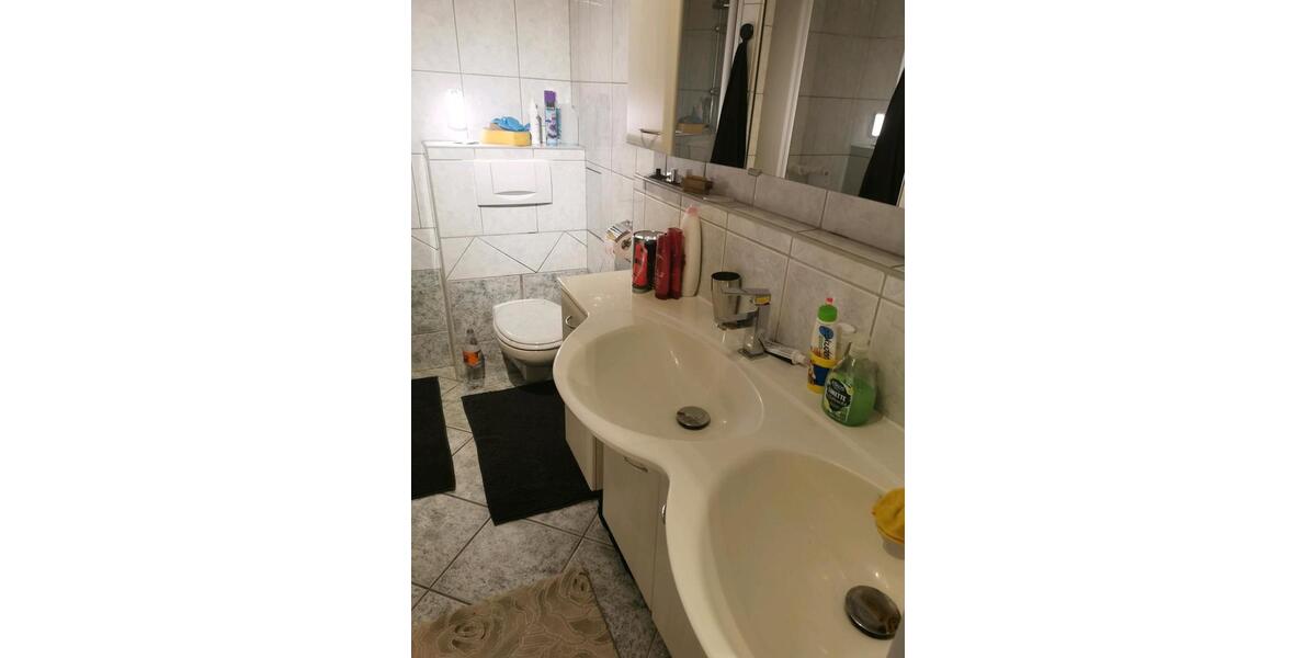 Etagenwohnung Mainburg - 3 Zimmer, 100 m&sup2;, 1.100&euro; | Angebot:25959665