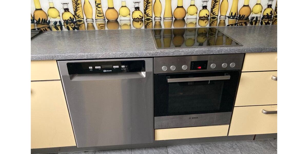 Etagenwohnung Hof Altstadt - 4 Zimmer, 103 m&sup2;, 980&euro; | Angebot:26514836