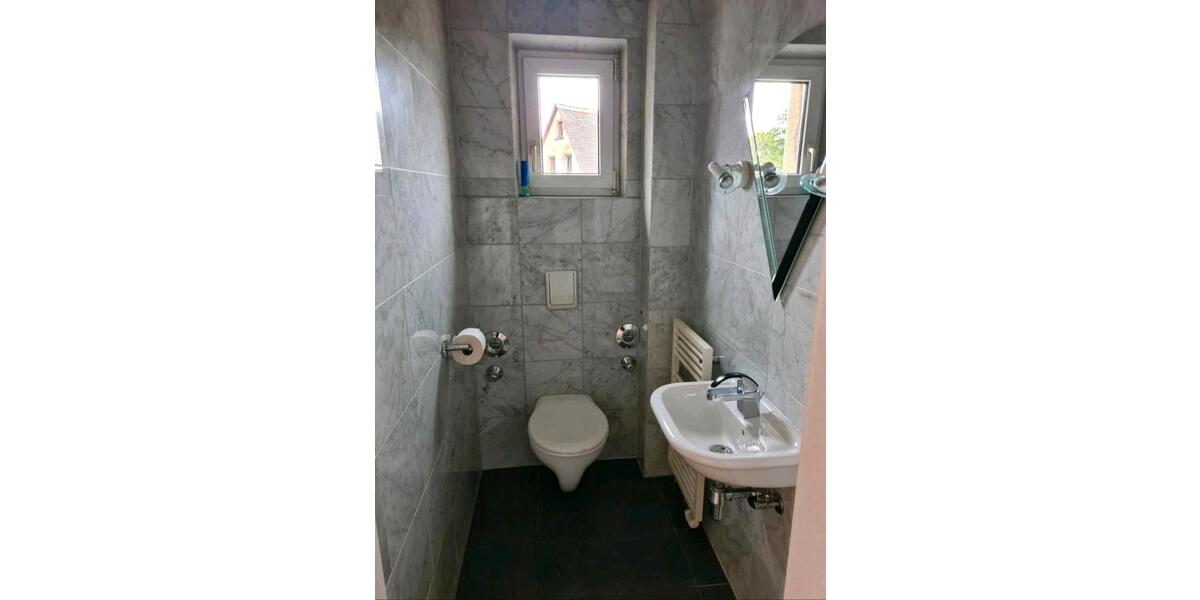 Etagenwohnung Nürnberg Almoshof - 4 Zimmer, 110 m&sup2;, 1.680&euro; | Angebot:24565239