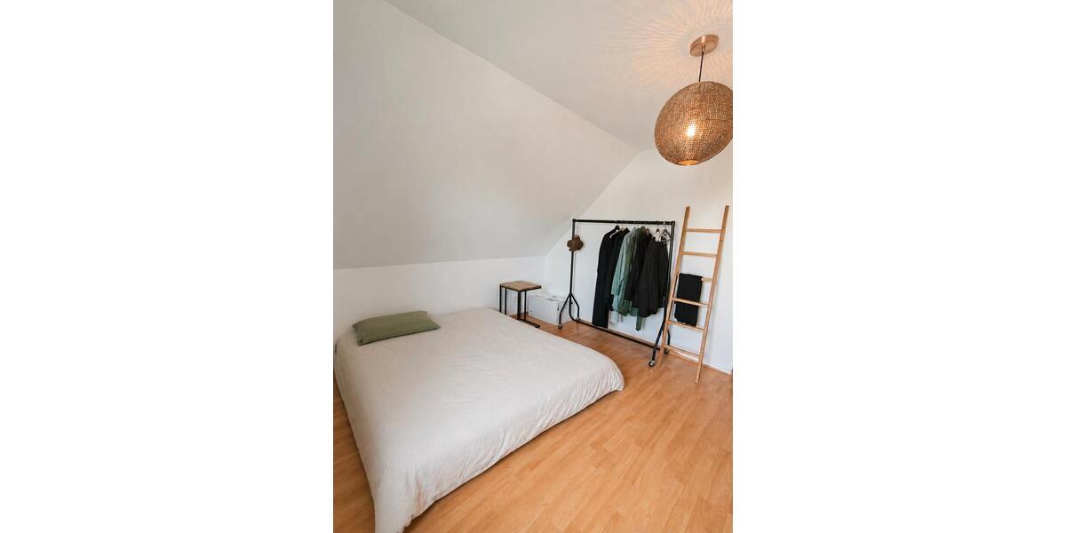 Etagenwohnung Röhrmoos - 3 Zimmer, 80 m&sup2;, 1.400&euro; | Angebot:26348835