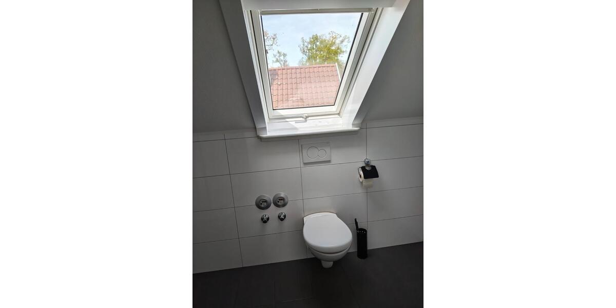 Dachgeschoßwohnung Rutesheim - 3 Zimmer, 49 m&sup2;, 500&euro; | Angebot:26403411