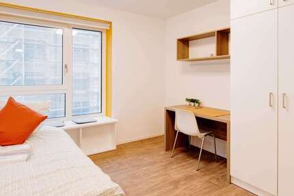 Wohnung Berlin Oberschöneweide - 1 Zimmer, 11 m&sup2;, 351&euro; | Angebot:27076355