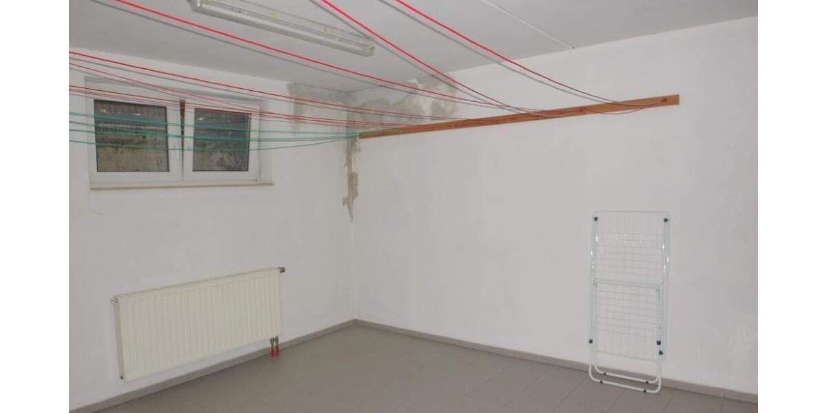 Ruhige 3-Zimmer-Wohnung mit Terrasse, separater Küche und Laminatboden am Rande von Königsbrück 3 zimmer