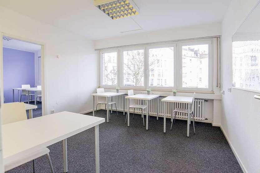 Büro in Düsseldorf 299 € 27 m²