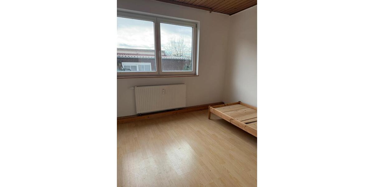 Erdgeschoßwohnung Dillingen an der Donau - 1 Zimmer, 162 m&sup2;, 2.120&euro; | Angebot:24819469