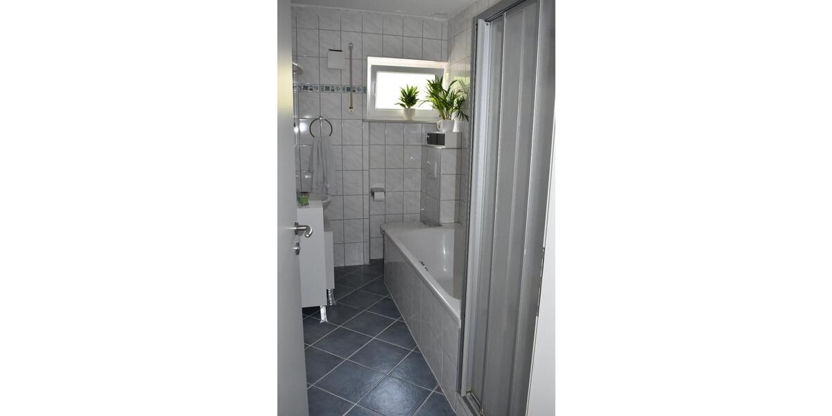 Erdgeschoßwohnung Homberg (Efze) - 3 Zimmer, 84 m&sup2;, 574&euro; | Angebot:24744328