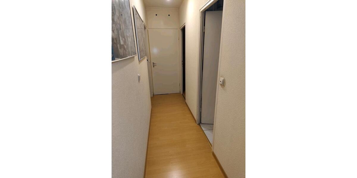 Etagenwohnung Wahlstedt - 3 Zimmer, 80 m&sup2;, 1.200&euro; | Angebot:25100659