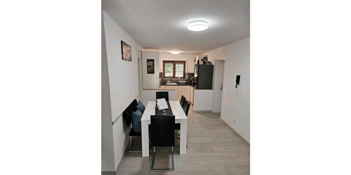 Wohnen auf Zeit Karlsruhe Mühlburg - 1 Zimmer, 16 m&sup2;, 700&euro; | Angebot:26135223