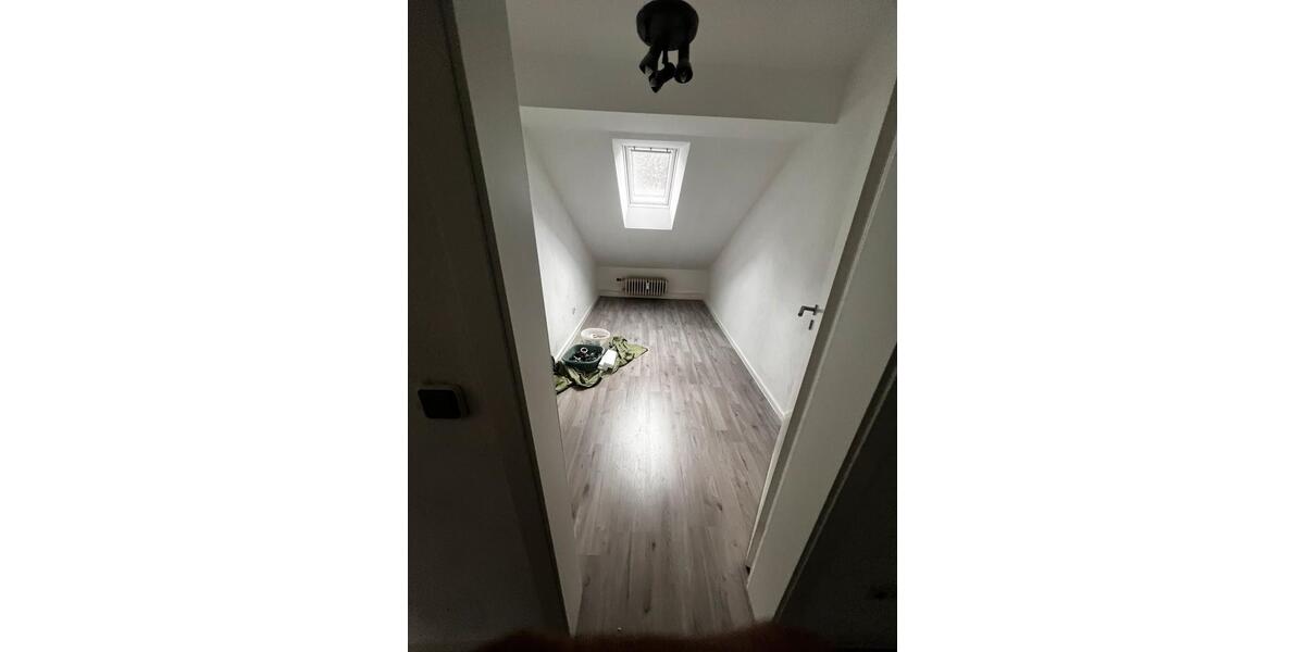 Dachgeschoßwohnung Breuberg - 4 Zimmer, 84 m&sup2;, 700&euro; | Angebot:25025024