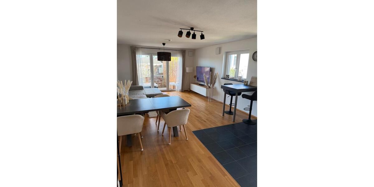 Etagenwohnung Schweitenkirchen - 3 Zimmer, 99 m&sup2;, 1.720&euro; | Angebot:26316524