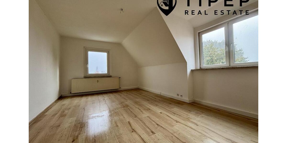 Dachgeschoßwohnung Frohburg - 2 Zimmer, 44 m&sup2;, 250&euro; | Angebot:22939833