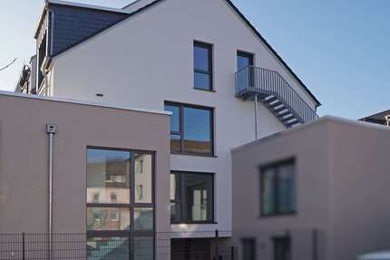 Haus Neu-Isenburg Isenburg - 5 Zimmer, 174 m&sup2;, 2.550&euro; | Angebot:24895555