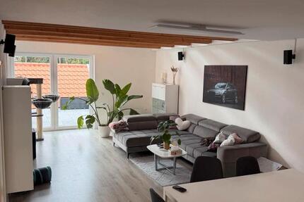 Wohnung Helmstedt - 4 Zimmer, 160 m&sup2;, 1.200&euro; | Angebot:26669426