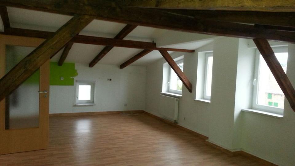 Dachgeschoßwohnung Döbern - 3 Zimmer, 76 m&sup2;, 450&euro; | Angebot:24811658