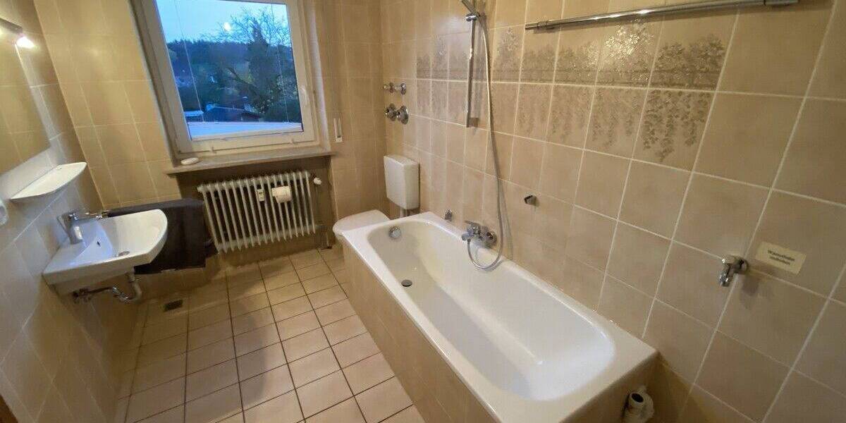 Etagenwohnung Schrobenhausen - 2 Zimmer, 63 m&sup2;, 700&euro; | Angebot:25705585