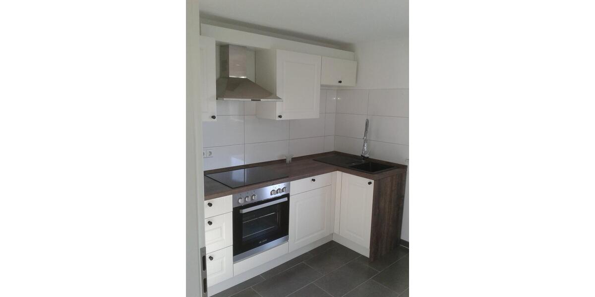 Dachgeschoßwohnung Villingen-Schwenningen Schwenningen - 3 Zimmer, 85 m&sup2;, 780&euro; | Angebot:25932445