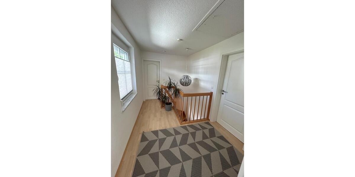 Einfamilienhaus Eggenfelden - 4 Zimmer, 95 m&sup2;, 890&euro; | Angebot:26628089
