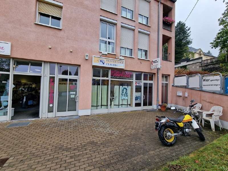 Einzelhandel in Thalheim 410 € 82 m²
