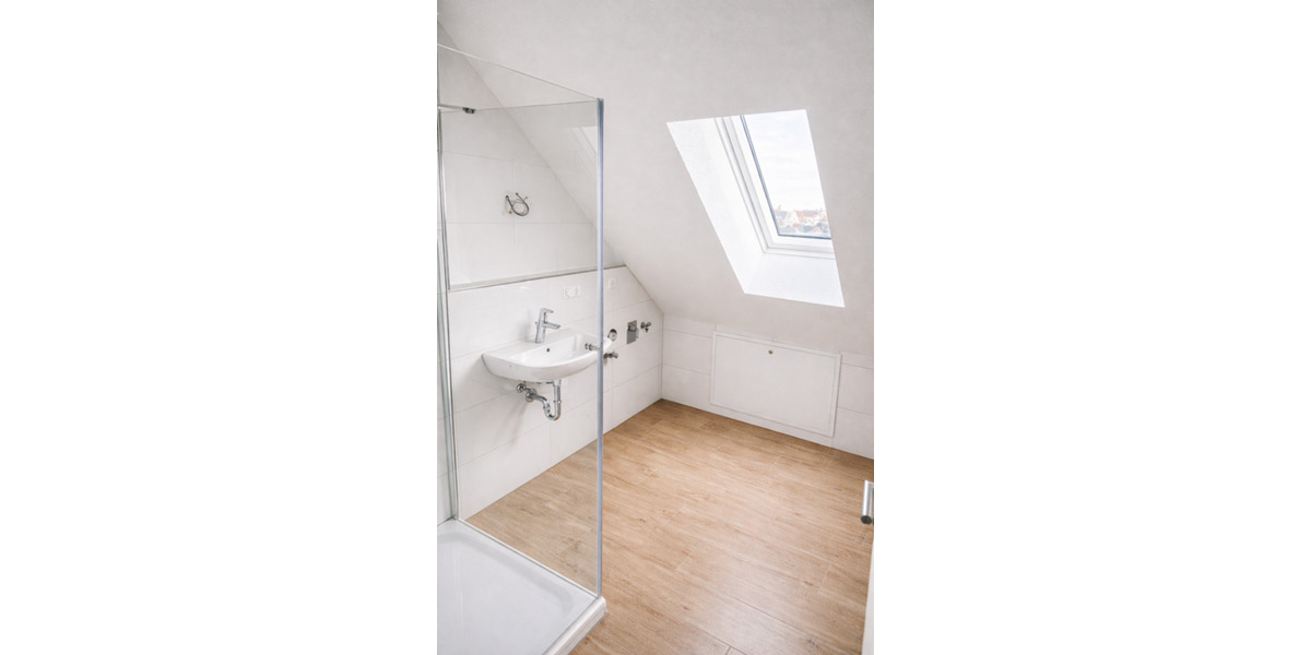 Dachgeschoßwohnung Schwetzingen - 2 Zimmer, 51 m&sup2;, 760&euro; | Angebot:25840436