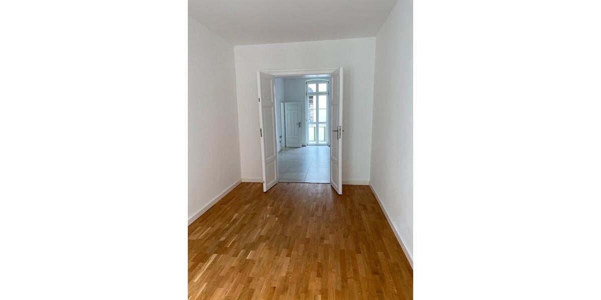 Etagenwohnung Görlitz - 5 Zimmer, 140 m&sup2;, 1.106&euro; | Angebot:26336151
