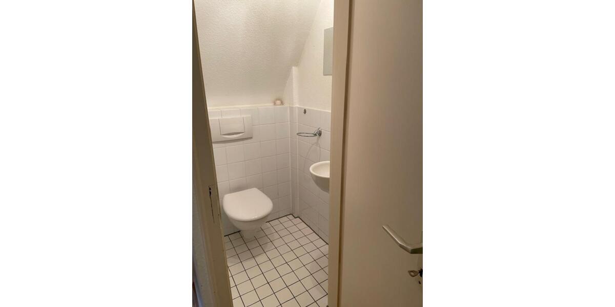 Dachgeschoßwohnung Wuppertal Brill - 1 Zimmer, 75 m&sup2;, 525&euro; | Angebot:24780684