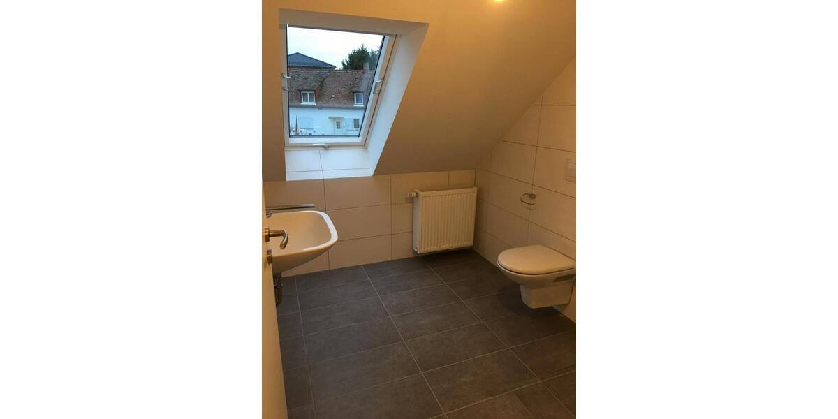 Reihenhaus Nürnberg Holzheim - 5 Zimmer, 120 m&sup2;, 1.750&euro; | Angebot:26252328