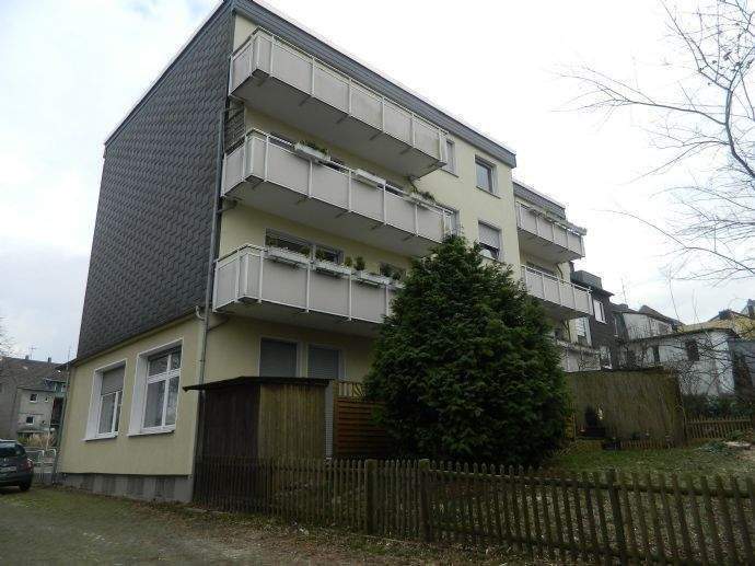 Etagenwohnung Mülheim an der Ruhr Broich - 3 Zimmer, 76 m&sup2;, 500&euro; | Angebot:25108055