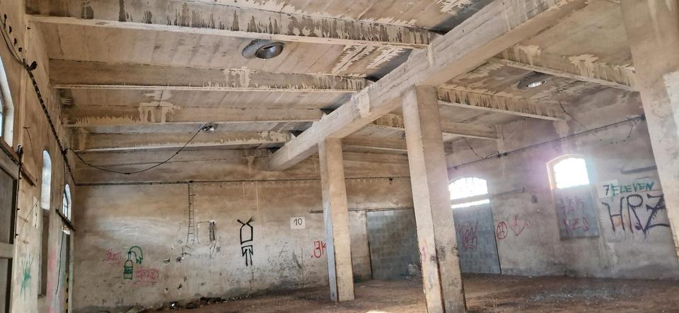 Lagerhalle in Schönebeck zimmer