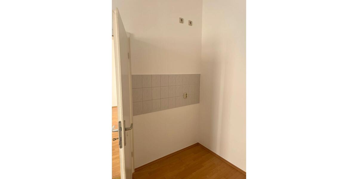 Hochparterre Meiningen - 2 Zimmer, 54 m&sup2;, 430&euro; | Angebot:26148450
