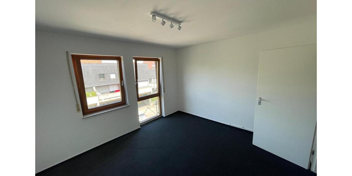 Etagenwohnung Möglingen - 3 Zimmer, 86 m&sup2;, 1.150&euro; | Angebot:26539025